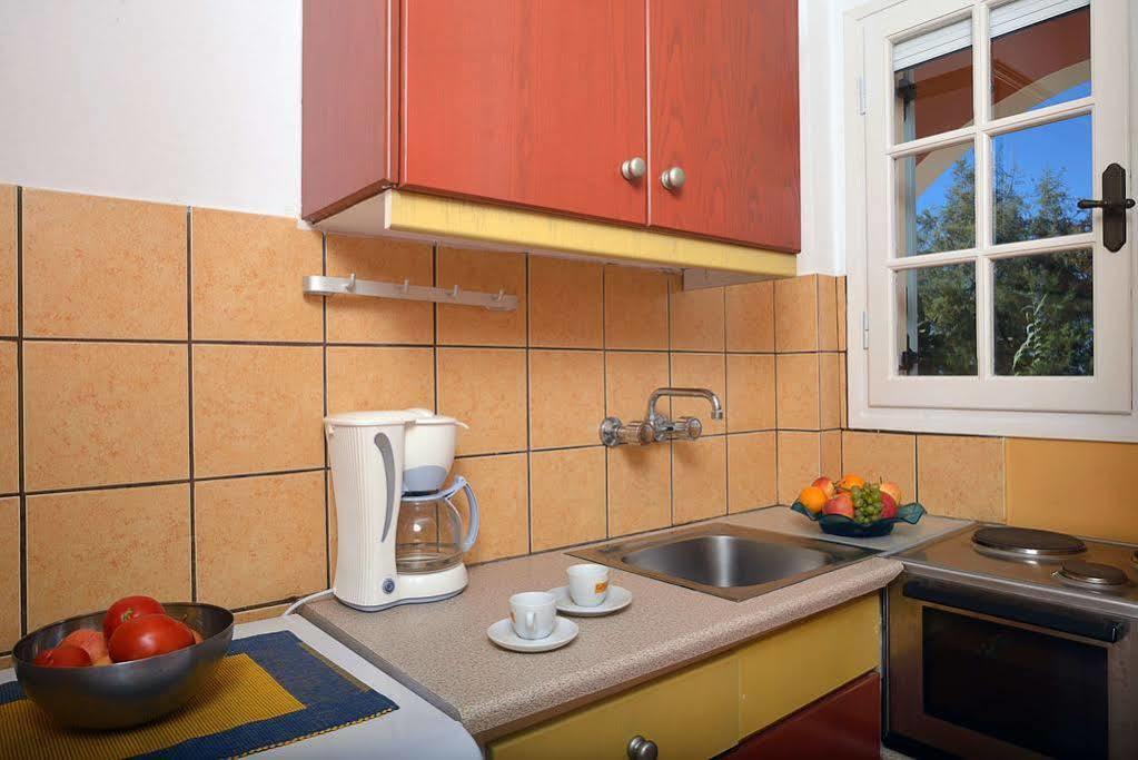 Vlachos Apartments Sidari  Bagian luar foto